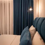 Crown Hf Apartament