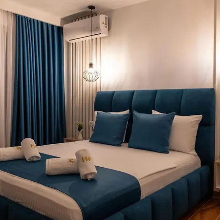 Crown Hf Apartament