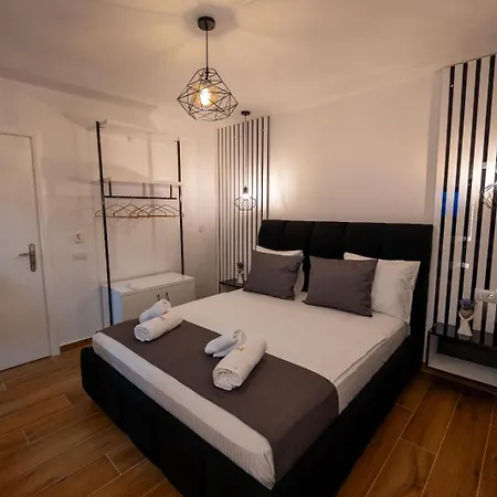 Apartamento Crown Hf